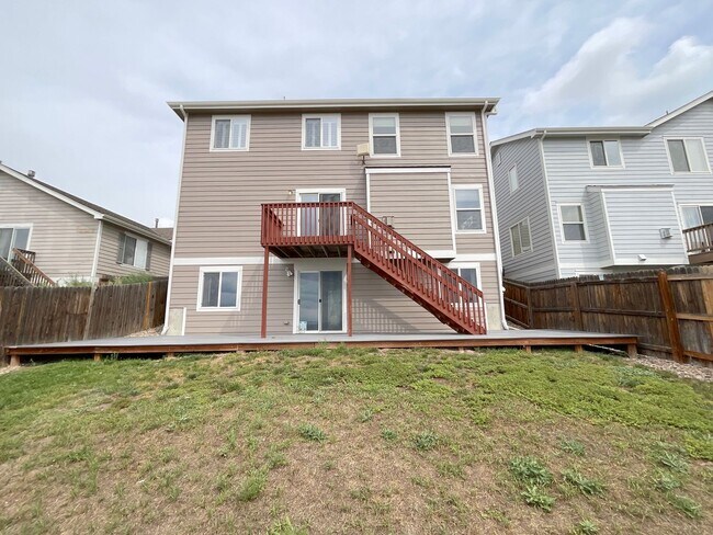 Foto del edificio - 3 Bedroom Home Available Near N Gate Blvd ...