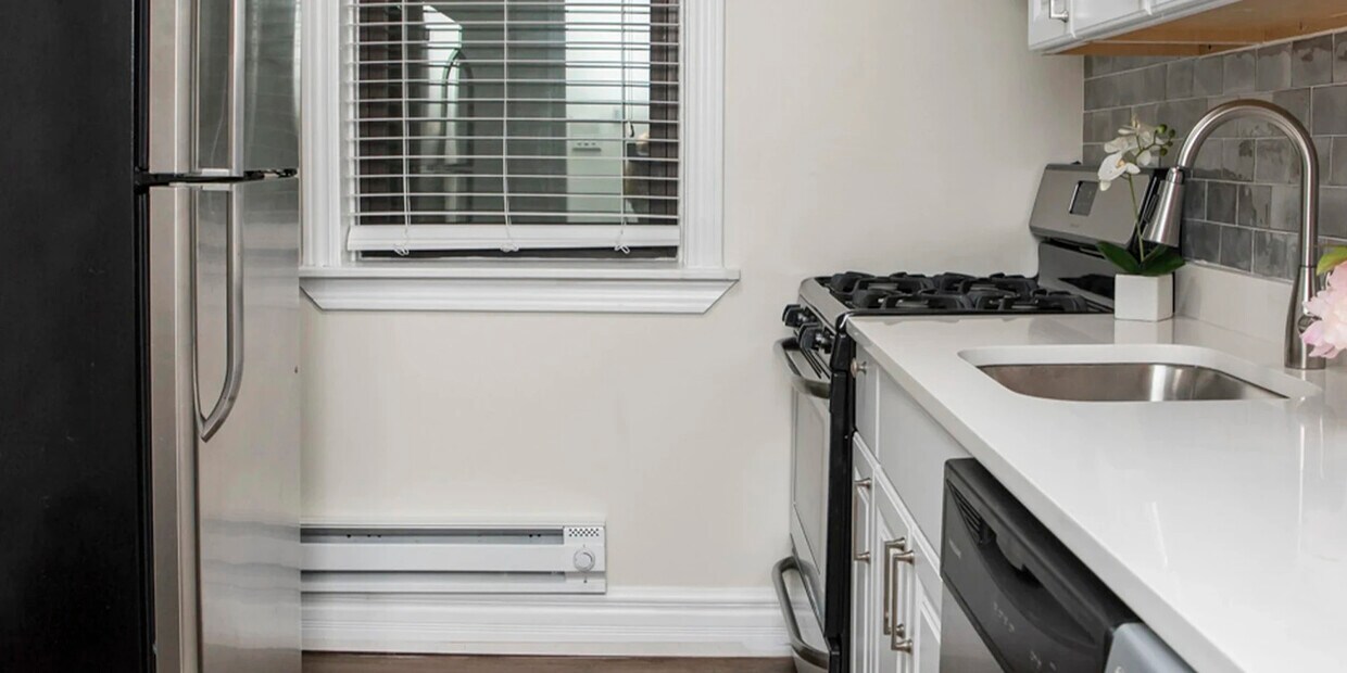 Foto principal - 2133 W Giddings St