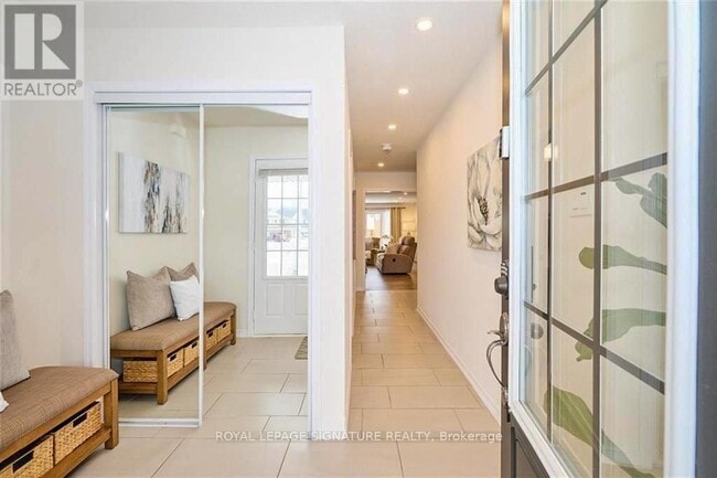 Building Photo - 7830 Buckeye Cres