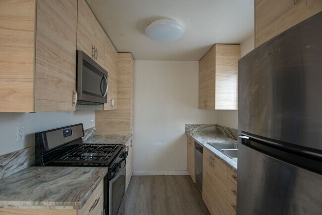 Foto del edificio - 3509-15 Herman Ave
