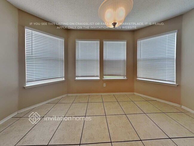 Foto del edificio - 8004 Mourning Dove Dr