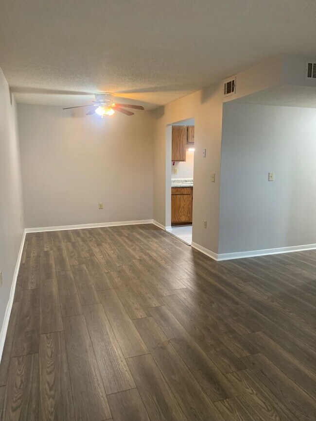 Foto del edificio - Meadowview Apartments
