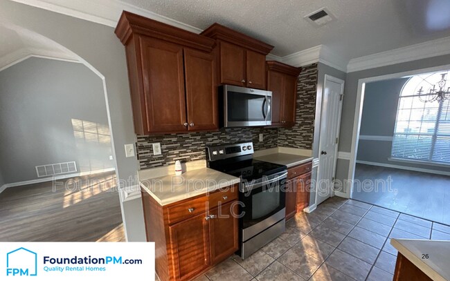 Building Photo - 4087 Sidlehill Dr