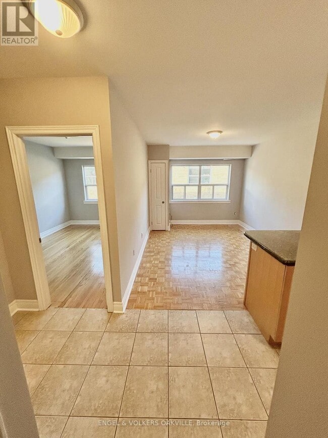 Photo du bâtiment - 11 Thirty Third St