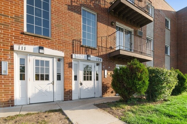 Building Photo - 109 W Elk Trail