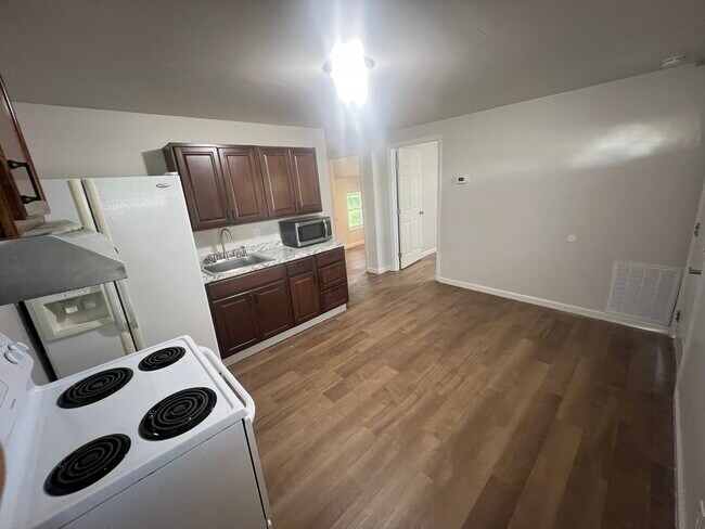 Foto del edificio - 828 W Scott Ave