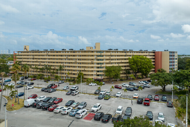 Building Photo - Jade Winds
