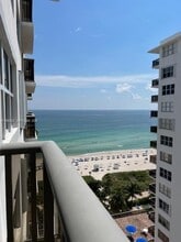 Building Photo - 6039 Collins Ave