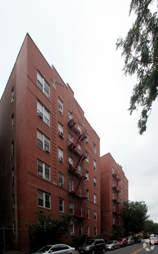 8810 Whitney Ave, Elmhurst, NY 11373 Apartments in Elmhurst, NY
