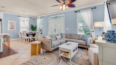 Building Photo - 222 Kono Way