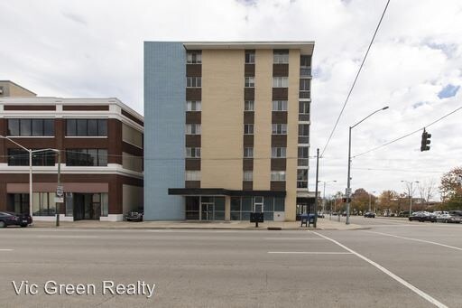 Building Photo - 100 N Jefferson St