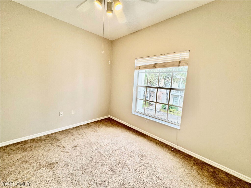 Foto del edificio - 3280 Lindsey Ln