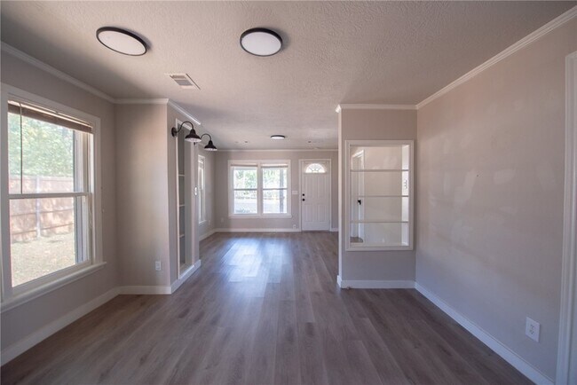 Foto del edificio - 107 N Banks St