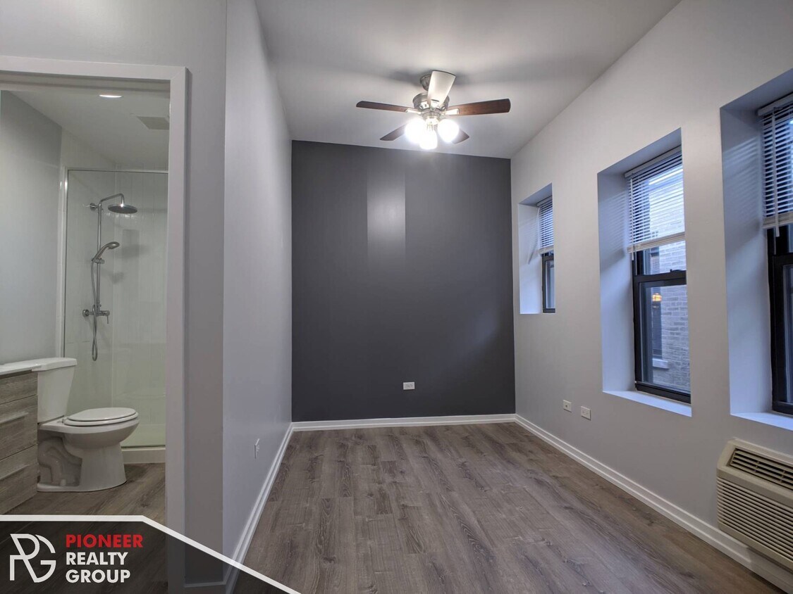 Foto principal - 4874 N Magnolia Ave
