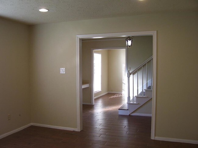 Building Photo - 16206 Acapulco Dr