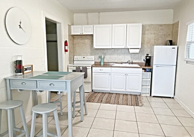 Foto del edificio - 9092 W Fort Island Trail