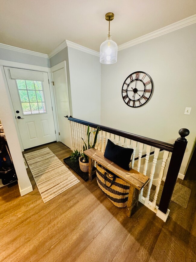 Shared Upstairs Keyed Entry - 4101 Red Bird Pl