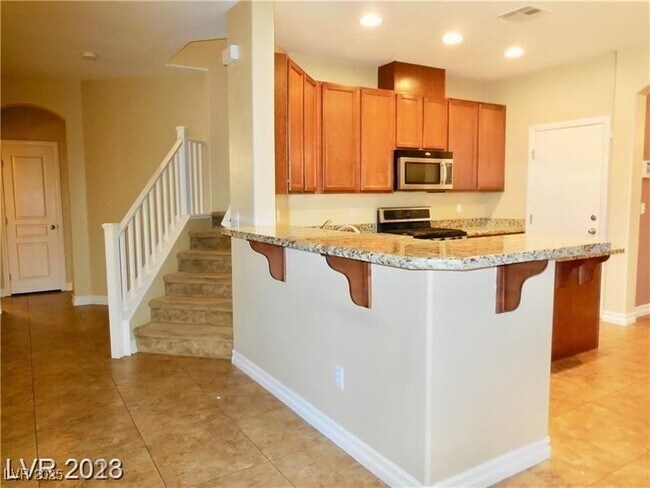 Foto del edificio - 6480 Trautman Ct