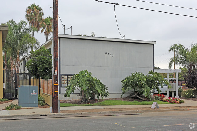 Building Photo - Carlsbad Village Apartments