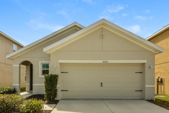 Building Photo - 10213 Mangrove Well Rd