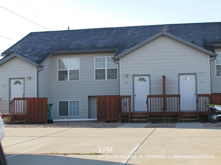 Primary Photo - 2 BEDROOM | 1 1/2 BATH | TOWNHOME | RAPID ...