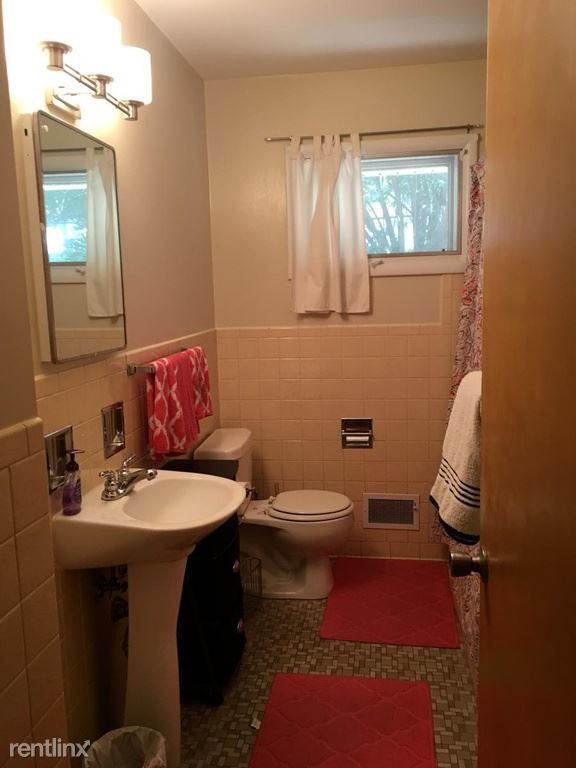 Foto del edificio - 2 br, 1 bath House - 6028 Western Avenue
