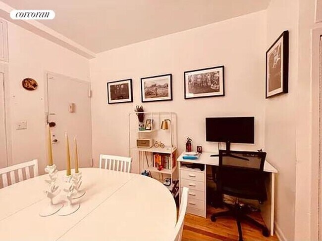 Foto del edificio - 2790 Broadway