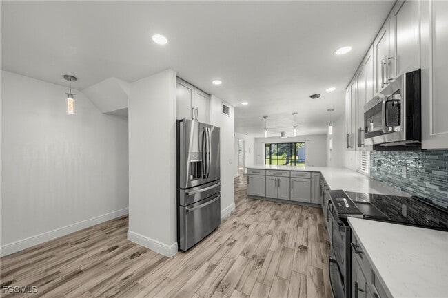 Building Photo - 10022 Oxfordshire Ln SW