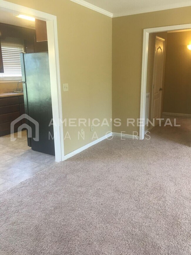 Foto del edificio - Home in Elrod, AL!!! Available to View wit...