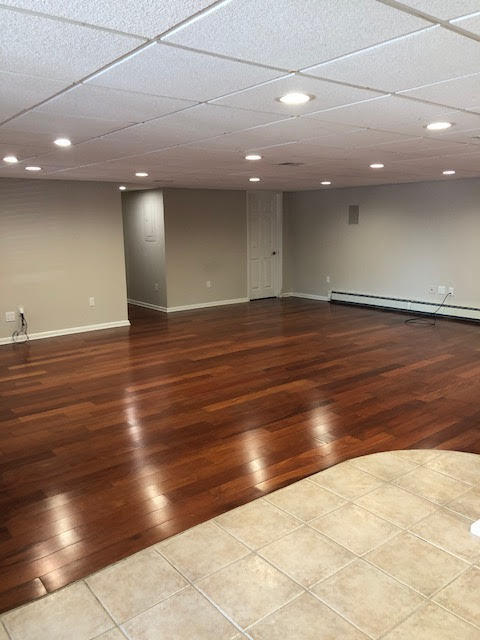Building Photo - 368 Navesink River Rd