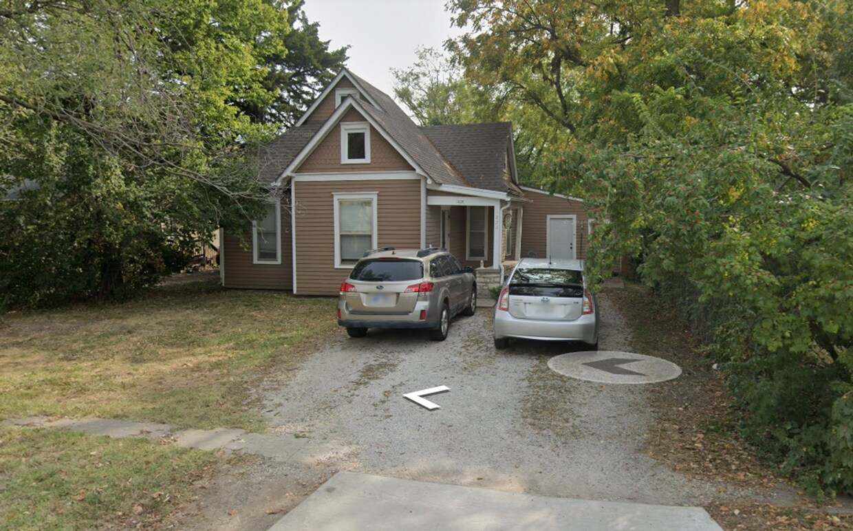 Foto principal - 1822 Maine St