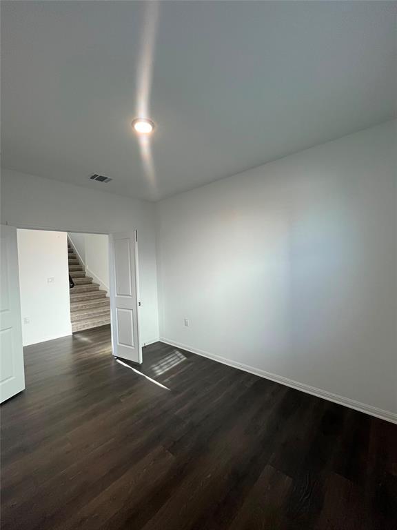 Foto del edificio - 15220 Holloway Dr