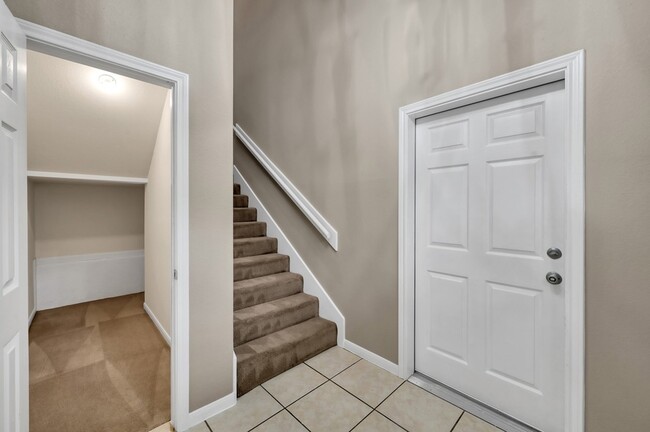 Building Photo - 179 Binnacle Ct