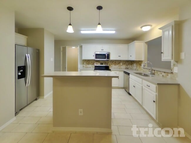 Foto del edificio - 513 Valley View Dr