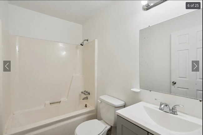 Foto del edificio - 3632 Willow Creek Ct