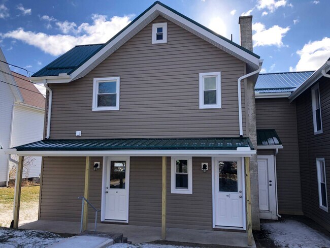 Building Photo - 903 Bellefonte Ave