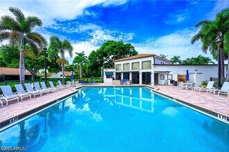 Building Photo - 565 Beachwalk Cir