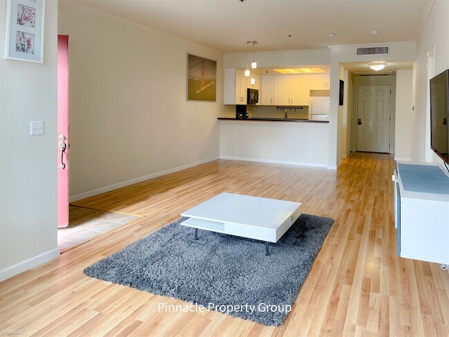 Building Photo - 2 br, 2 bath Condo - 411 Park Avenue, Unit...
