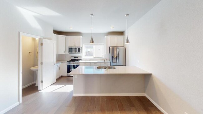 Building Photo - 1758 Creek Edge Vw