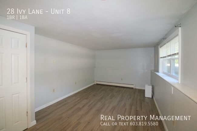 Building Photo - 28 Ivy Ln