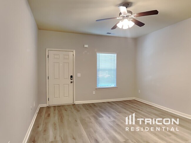 Building Photo - 1679 Swamp Cabbage Drive Lawrenceville GA