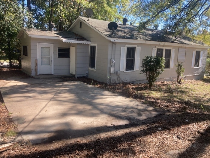 Primary Photo - 2 Bedroom 1 Bathroom