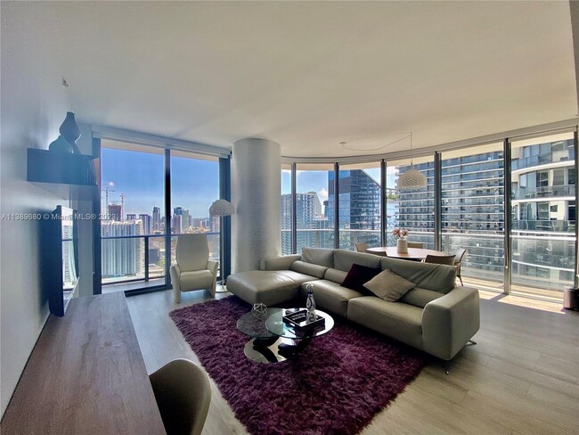 Foto del edificio - 55 SW 9th St