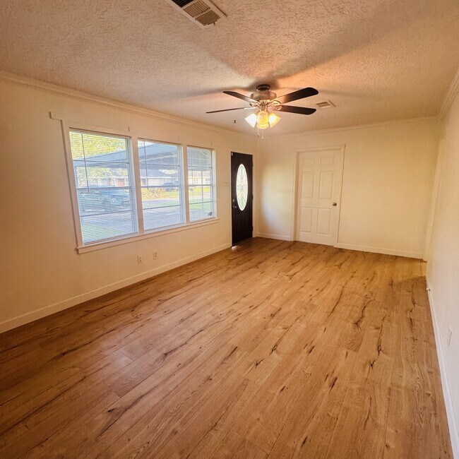 Foto del edificio - 2237 11th St