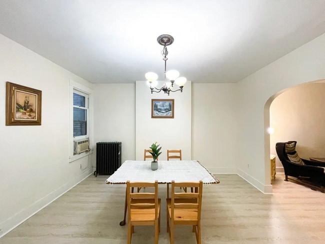 Foto del edificio - 1041 Mirror St