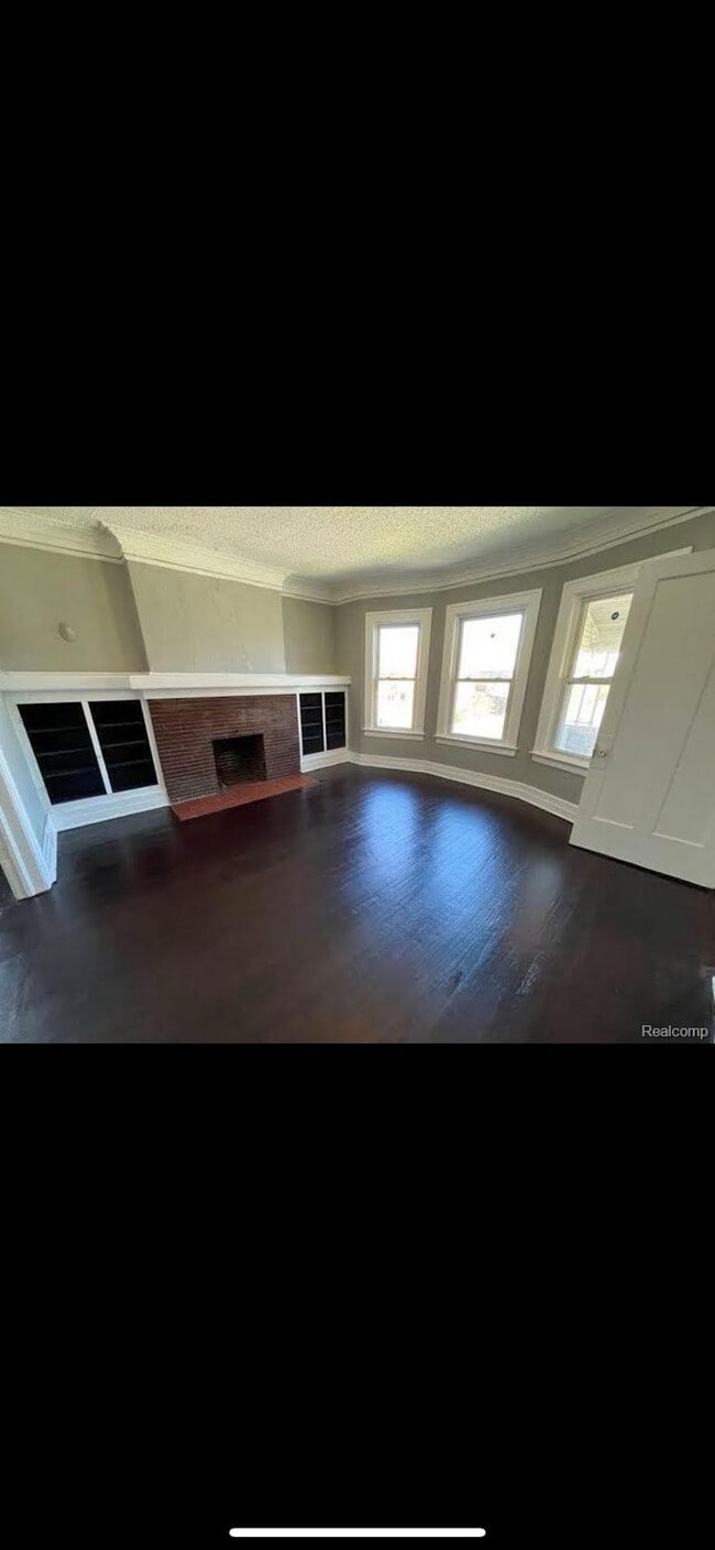 Living Room - 4079 Pingree St