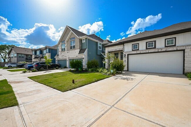 Foto del edificio - 1535 Cathedral Bend Drive