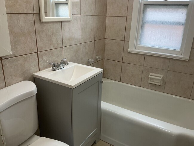 Foto del edificio - 4972 N 36th St