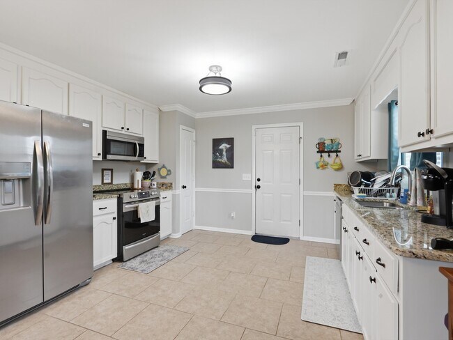 Foto del edificio - 140 Poplar Green Ln