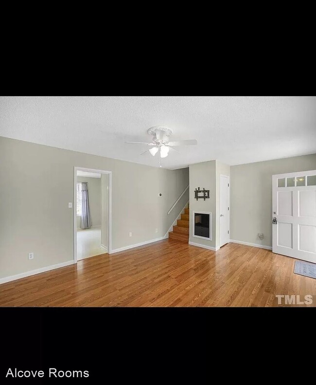 Foto del edificio - 1 br, 1 bath House - 309 N Gaylee Lake Dr